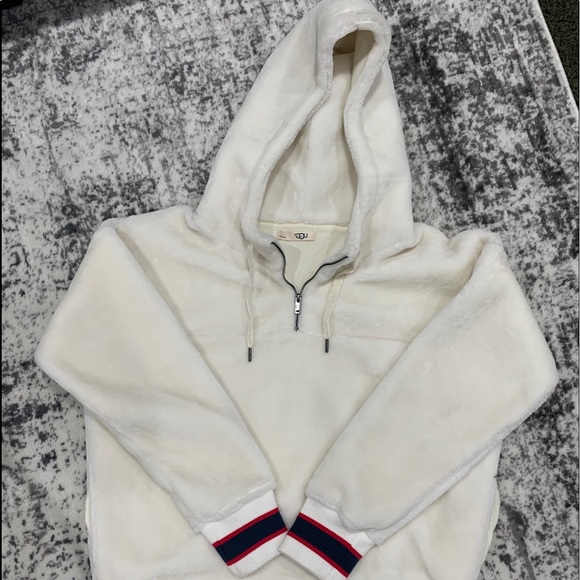 UGG Jackets & Blazers - UGG Kailani Sherpa Hoodie